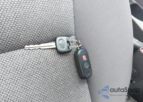 2003 Toyota Matrix Xr из США, поврежденный, VIN 2T1KR32E13C126418